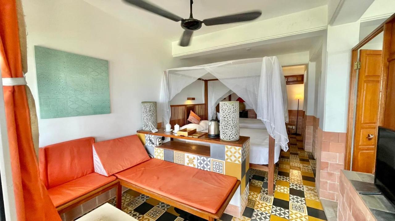 Villa Louise Hue Beach Boutique Hotel Exteriér fotografie